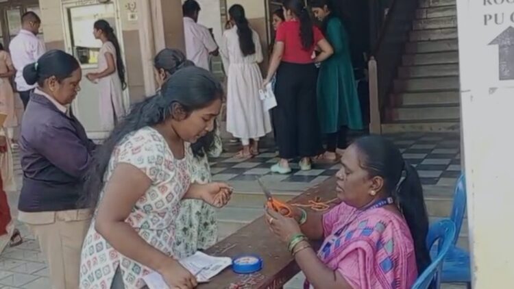 जनेऊ के बाद अब नथ पर विवाद, CET परीक्षा में छात्राओं की नाक पर लगाया गया टेप