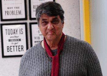 मुकेश खन्ना बोले- रणवीर सिंह के चेहरे पर नेगेटिविटी है:वो शक्तिमान के रोल के लिए सही नहीं; किलविश का रोल कर सकते हैं