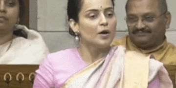 कांग्रेस पर भड़की कंगना रनोट:कहा- जब मुझे टिकट मिला, तब मेरी फोटो लगाकर इनके प्रवक्ता ने लिखा- बाजार में क्या भाव है