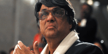 'मुझे करोड़ों रुपए का नुकसान हो रहा है':मुकेश खन्ना बोले- रणवीर सिंह को ‘शक्तिमान’ नहीं बनने दूंगा, नए चेहरे के लिए देशभर में ऑडिशन लूंगा