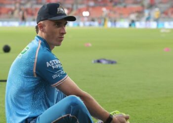 IPL 2026: गुजरात टाइटंस ने Connor Esterhuizen  को टॉम बैंटन की जगह टीम में किया शामिल