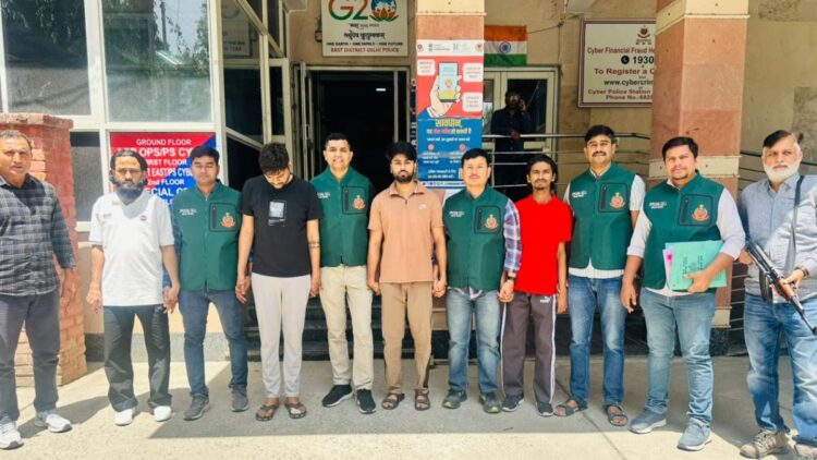 दिल्ली पुलिस स्पेशल सेल का बड़ा एक्शन, पाकिस्तान से आई हथियारों की खेप पकड़ी; 23 अत्याधुनिक गन और 92 कारतूस किए जब्त
