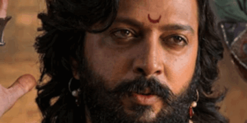 बागेश्वर बाबा के बयान पर भड़के रितेश देशमुख:कहा था- जिम्मेदारी छोड़ना चाहते थे शिवाजी महाराज, एक्टर बोले- अपमान बर्दाश्त नहीं; बाबा ने माफी मांगी