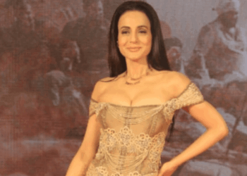 जाकिर खान बोले- धुरंधर से इंडस्ट्री की जली:भड़कीं अमीषा पटेल बोलीं- नेगेटिविटी मत फैलाओ, शाहरुख-सलमान के पास ज्यादा सुपरहिट; गदर भी याद दिलाई