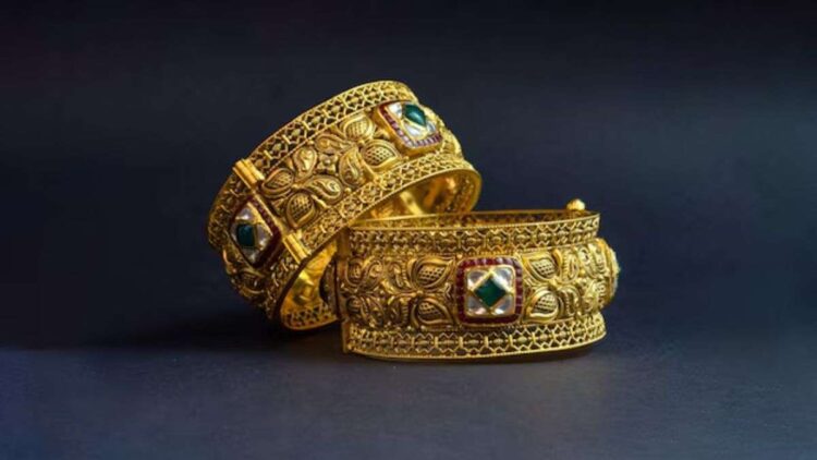 चांदी के भाव में जोरदार तेजी, सोने की कीमतों में मामूली बढ़त- चेक करें आज के ताजा दाम