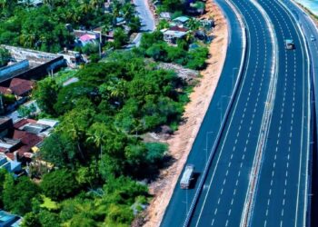 ₹300 करोड़ की लागत वाली राजमार्ग परियोजनाओं को 12 महीने में करना होगा पूरा, सरकार ने नियमों में किया बदलाव