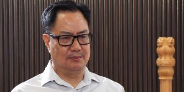 ‘बंगाल में बीजेपी की लहर, टीएमसी ने राज्य को किया बर्बाद’, केंद्रीय मंत्री किरन रिजिजू का बड़ा हमला