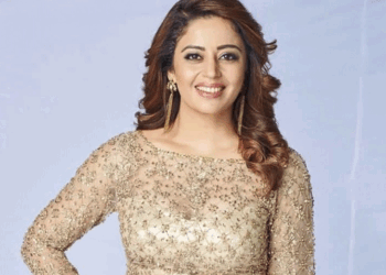 नेहा पेंडसे को सड़क पर शख्स ने पकड़ लिया था:एक्ट्रेस ने डर के मारे चाबी शख्स की गाड़ी पर फेंक दी थी