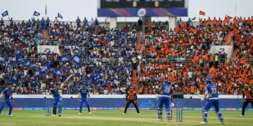 IPL Playoff की रेस के लिए Mumbai Indians का करो या मरो मैच, SRH की तूफानी फॉर्म देगी कड़ी चुनौती