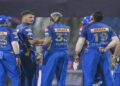 IPL 2026: लगातार हार के बाद भी प्लेऑफ में पहुंच सकती है मुंबई इंडियंस? जानें सभी समीकरण