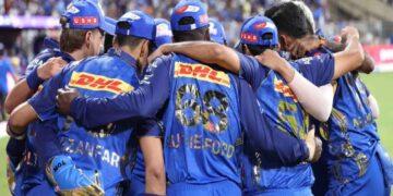 MI vs SRH: सनराइजर्स हैदराबाद के खिलाफ हार मुंबई इंडियंस को कर देगी प्लेऑफ से बाहर,  यहां समझे पूरा समीकरण