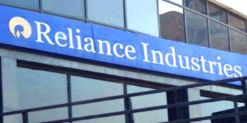 रिलायंस इंडस्ट्रीज लिमिटेड का मुनाफा 12.5% गिरा, O2C कारोबार पर ऊर्जा संकट का असर