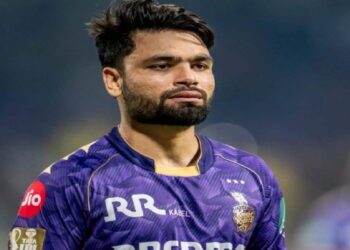 IPL 2026: रिंकू सिंह पर जमकर बरसा ये दिग्गज क्रिकेटर, कहा- पांच नंबर पर खेलने लायक नहीं