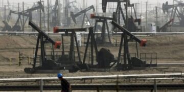 अमेरिका ने भारत को 16 मई तक दे दी छूट, रूसी तेल से हटाया प्रतिबंध, सस्ता होगा पेट्रोल-डीजल? jackpot for india US lifted ban on Russian crude oil until May 16 will cut prices in petro diesel