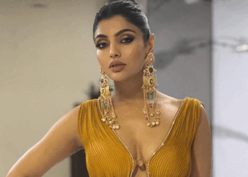 आकांक्षा पुरी बोलीं- खेसारी लाल यादव संग जोड़ी हिट:अश्मित पटेल के साथ ‘साड़ी फरमेश’ में दिखी केमिस्ट्री: कहा- ऐसा मौका पहले नहीं मिला