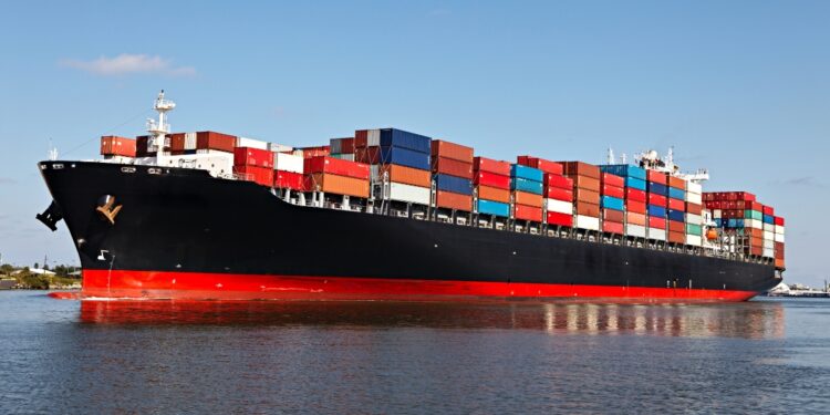 समुद्री लुटेरों और युद्ध का डर होगा खत्म! केंद्र सरकार देगी जहाजों को ₹12,980 करोड़ का बीमा कवर, जानिए क्या है भारत मैरीटाइम इंश्योरेंस पूल?