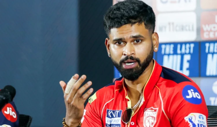 Shreyas Iyer पर BCCI का बड़ा एक्शन, पहली ही गलती पर लगा 12 लाख रुपये का भारी जुर्माना