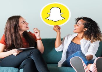 creating videos from photos just got easier snapchat launches new ai clips feature