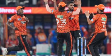 सनराइजर्स हैदराबाद ने दिल्ली कैपिटल्स को रौंदा, अभिषेक शर्मा और ईशान मलिंगा का चला जादू