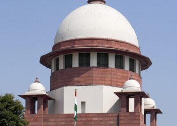 ‘जो शराब खरीदना चाहता, वह किसी भी रूप में खरीद सकता’, यूपी आबकारी नीति पर बोला सुप्रीम कोर्ट, जानिए मामला