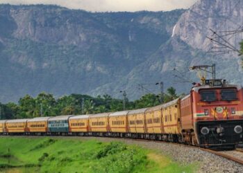 यूपी-बिहार के लिए बड़े तोहफे की घोषणा, रेलवे ने मुंबई-पुणे से आने-जाने के लिए किया कन्फर्म सीट का इंतजाम