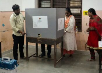 Assembly Election Live: तमिलनाडु विधानसभा की 234 सीटों पर शुरू हुआ मतदान, जानें लेटेस्ट अपडेट