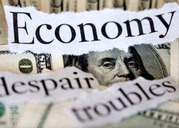 US Economy: सुपरपावर पर संकट के बादल! क्या युद्ध का बोझ अमेरिका की अर्थव्यवस्था को तोड़ देगा?