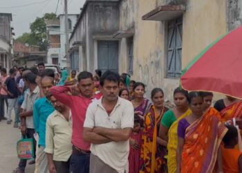 Assembly Election 2026 Live: पश्चिम बंगाल की 152 और तमिलनाडु की 234 सीटों पर वोटिंग जारी, यहां जानें लेटेस्ट अपडेट