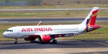 मुश्किल दौर से गुजर रही Air India का बड़ा फैसला! कर्मचारियों को खर्च घटाने का दिया आदेश, छंटनी पर HR ने कह दी ये बड़ी बात