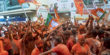 ‘माइक्रो मैनेजमेंट से लेकर प्रवासी बंगाली कनेक्ट तक, पश्चिम बंगाल में BJP की रिकॉर्ड जीत, जानिए क्या रहे बड़े कारण?