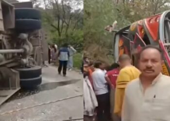हिमाचल में चलती बस में ड्राइवर को आया हार्ट अटैक, जानिए फिर क्या हुआ? हादसे के दौरान 40 यात्री थे सवार-VIDEO