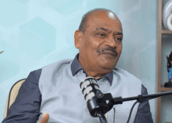 सिक्योरिटी के सीटी बजाने से नाराज हुए थे शाहरुख खान:वानखेड़े विवाद पर पूर्व एसीपी बोले- मुझे बताया गया कि शाहरुख राड़ा कर रहा है