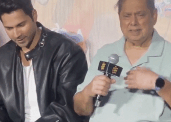डायरेक्टर डेविड धवन हुए इमोशनल:बेटे वरुण धवन की तारीफ करते हुए छलके आंसू, बोले- हर माता-पिता को ऐसा बेटा मिलना चाहिए