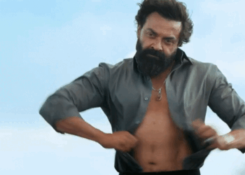 Bobby deol gets animal role just by a picture from cricket ground, father dharmendra did not very happy