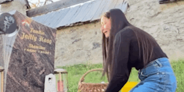 Celina jately cried in son”s grave in a heartbreaking video