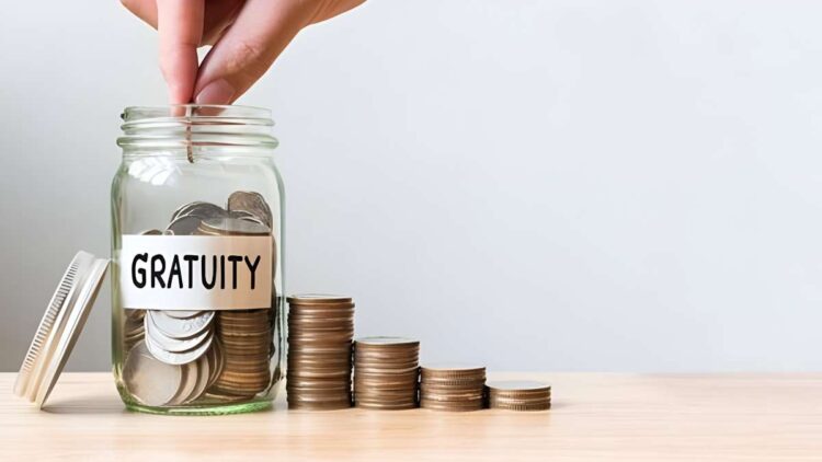 Gratuity Rule: अगर 5 साल से पहले नौकरी छोड़ी तो क्या आपको मिलेगी ग्रेट्युटी? अच्छे से समझ लीजिए नए नियम