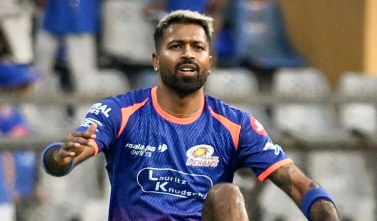 Hardik Pandya टीम के साथ क्यों नहीं? Punjab Kings मैच से पहले Mumbai Indians में मची हलचल