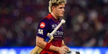 leave ipl and catch a flight to england michael vaughan advice to rcb star batsman before playoffs