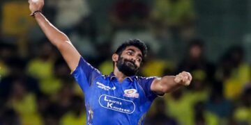 IPL में क्यों 'Flop' हुए Jasprit Bumrah? Ravi Shastri ने 'Mental Fatigue' को ठहराया जिम्मेदार