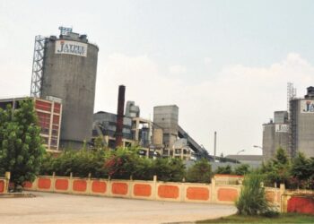 डालमिया भारत खरीदेगा Jaypee Group का सीमेंट कारोबार, 2850 करोड़ रुपये में होगी डील