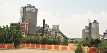 डालमिया भारत खरीदेगा Jaypee Group का सीमेंट कारोबार, 2850 करोड़ रुपये में होगी डील