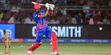 KL Rahul ने व्यक्तिगत Records को नकारा, कहा- MS Dhoni की 5 IPL Trophies जीतना है सपना