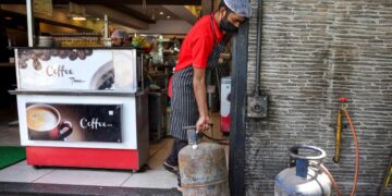 आम जनता भी उठाएगी कमर्शियल LPG की कीमतों का बोझ, शिमला का पर्यटन उद्योग चिंतित