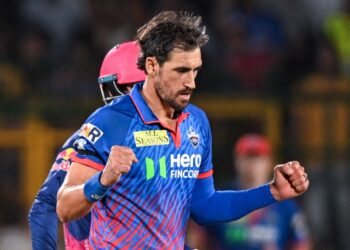Mitchell Starc की 'दमदार वापसी' पर फिदा Ian Bishop, बोले- DC को इसी की जरूरत थी