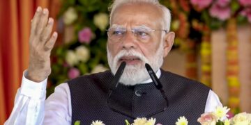 बंगाल में पहली बार बनने जा रही BJP की सरकार, पार्टी मुख्यालय में शुरू हुआ जश्न, शाम 6:30 बजे पहुंचेंगे PM मोदी