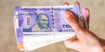 परिवार को हर साल 12,81,015 करोड़ रुपये भेजते हैं विदेशों में रहने वाले भारतीय, पश्चिम एशिया तनाव का कोई असर नहीं