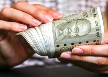 HDFC Bank में 55 महीने की FD में ₹55,000 करेंगे जमा तो मैच्योरिटी पर कितना मिलेगा रिटर्न, समझें गणित