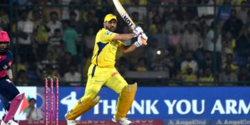 मैदान के बाद Tax भरने में भी MS Dhoni की बादशाहत, Bihar-Jharkhand में बने नंबर 1
