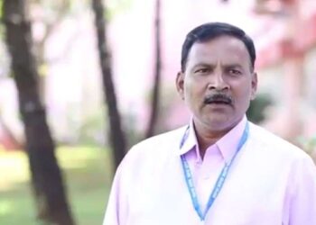 कौन है पीवी कुलकर्णी जिसे माना जा रहा NEET 2026 पेपर लीक मामले का मास्टरमाइंड? यहां जानिए उसका पूरा बैकग्राउंड