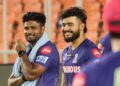 Rajasthan Royals को दोहरा झटका, Delhi Capitals से हार के बाद कप्तान Riyan Parag हुए चोटिल